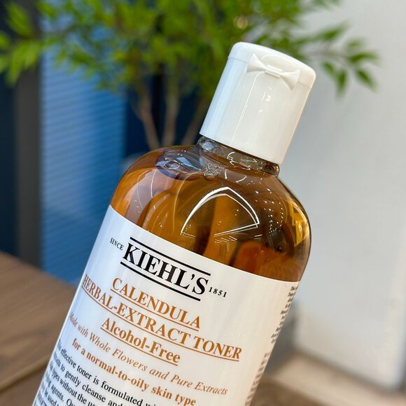 Kiehls Calendula Toner 500ml - Picture 5 of 6
